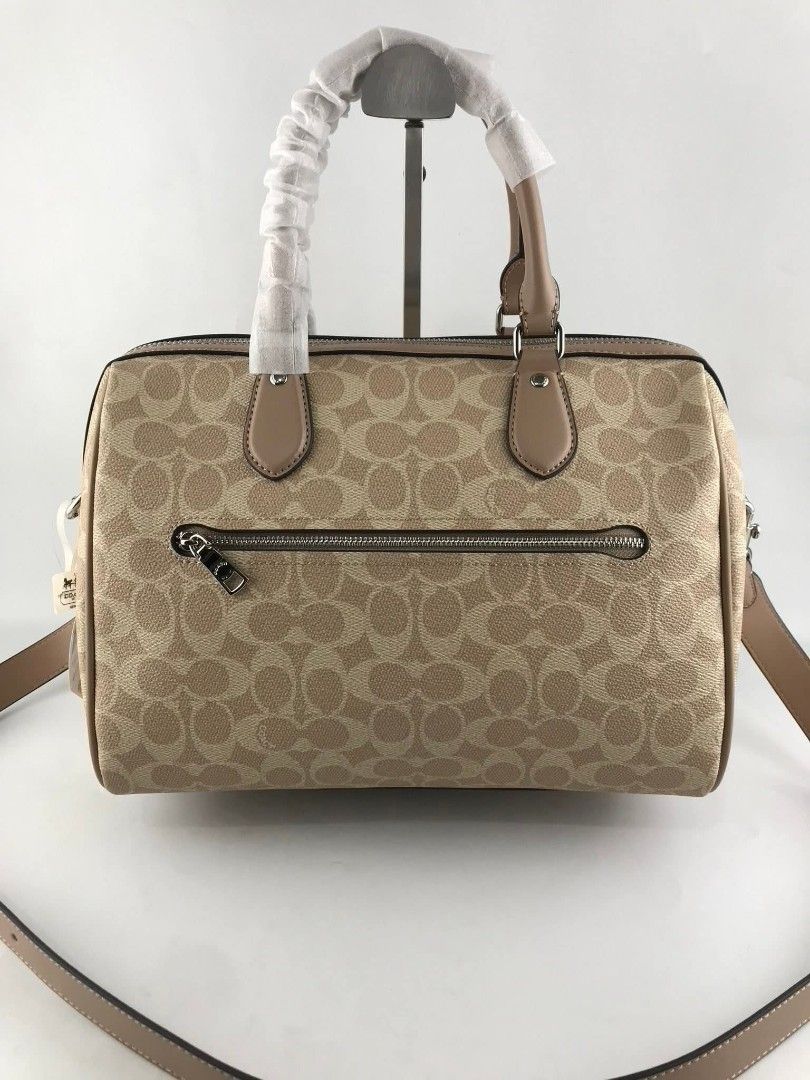 COACH LARGE ROWAN SATCHEL BAG (Category: Shoulder Bags) located in Pasig City. Submitted by titalana2011991 (Listing ID 1469198919, Image 3). Description: .