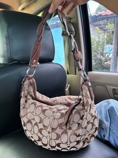 (Category: ) located in . Submitted by thriftieshh (Listing ID 1469185757, Image 1). Description: .