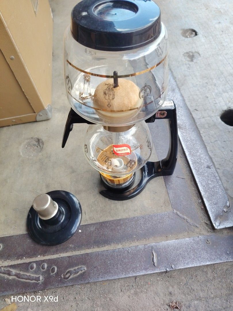 Coffee maker (Category: Beverages) located in Manila. Submitted by mightypenguin_44c1b5 (Listing ID 1469205673, Image 2). Description: .
