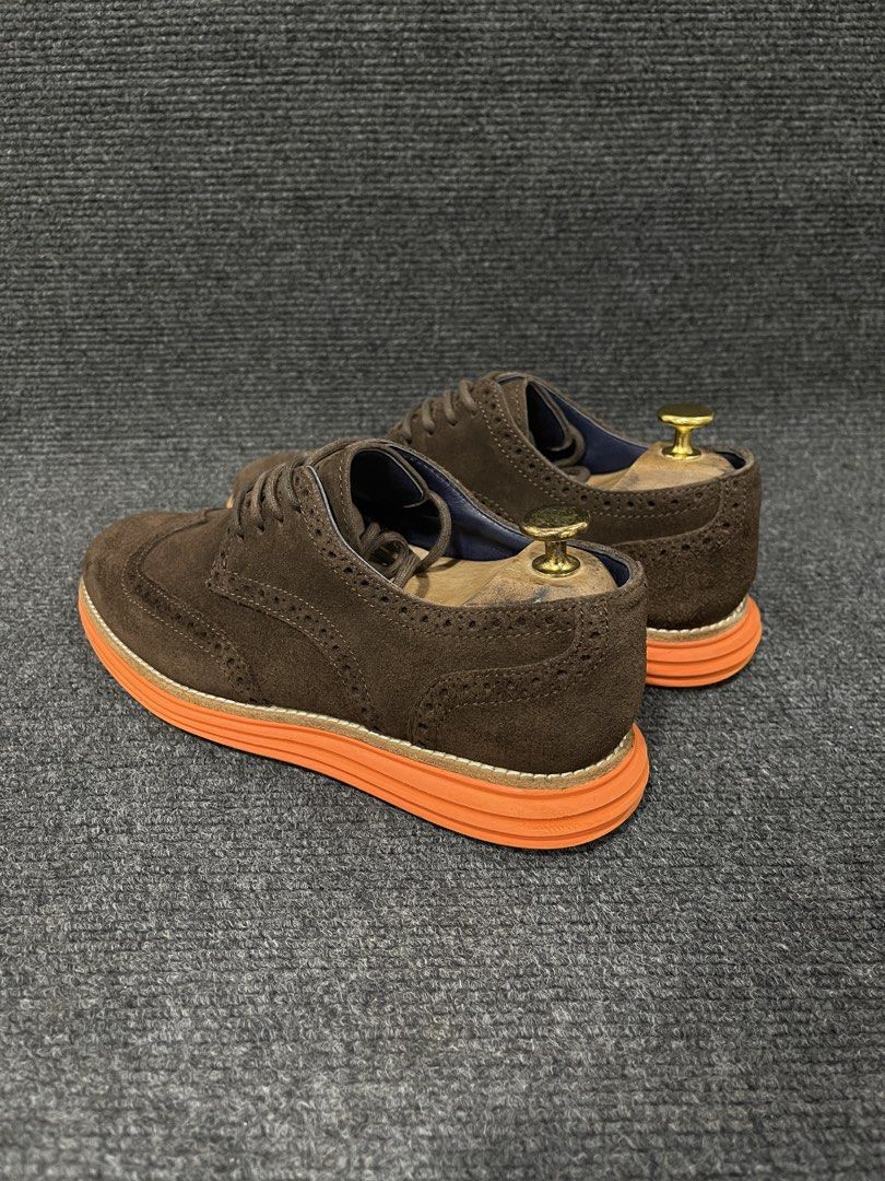 COLEHAAN LUNAR GRAND WING TIP (Category: Casual Shoes) located in Koronadal. Submitted by dial_9506 (Listing ID 1469306102, Image 2). Description: wts!! 🗣️ COLEHAAN LUNAR GRAND WING TIP 7W on tag can fit up to a 8 us mens 41 euro 26 cm -1880php FREE SHIPPING overall pair is in excellent condition will send more detailed pics upon request just dm me 👍🏿 IG : @DIAL9506_ 📍9506 mindanao.