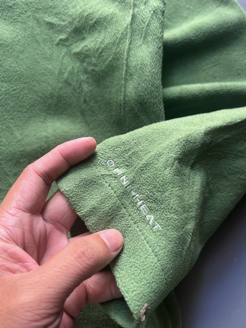 COLUMBIA FLEECE JACKET (Category: Coats, Jackets and Outerwear) located in Manila. Submitted by thriftwhoop (Listing ID 1469260755, Image 2). Description: .
