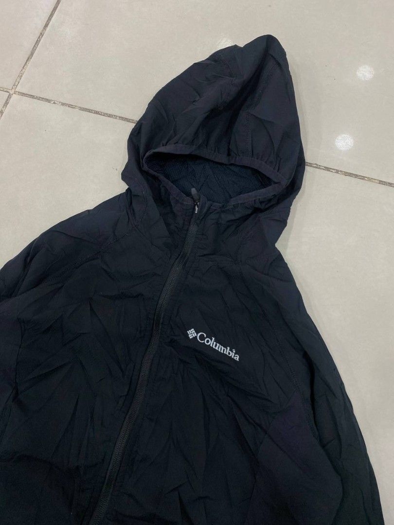 COLUMBIA LIGHT WEIGHT FULL ZIP JACKET (WOMENS) (Category: Coats, Jackets and Outerwear) located in Bacolod City. Submitted by delatinaea25915 (Listing ID 1469177111, Image 2). Description: COLUMBIA LIGHT WEIGHT FULL ZIP JACKET (WOMENS) EXCELLENT CONDITION SIZE: MEDIUM DIMES:18X25 NEED WASH 899+ SF DM 📥 PAYMENT FIRST GCASH PAYMENT LOCATION BACOLOD CITY NEGROS OCCIDENTAL.