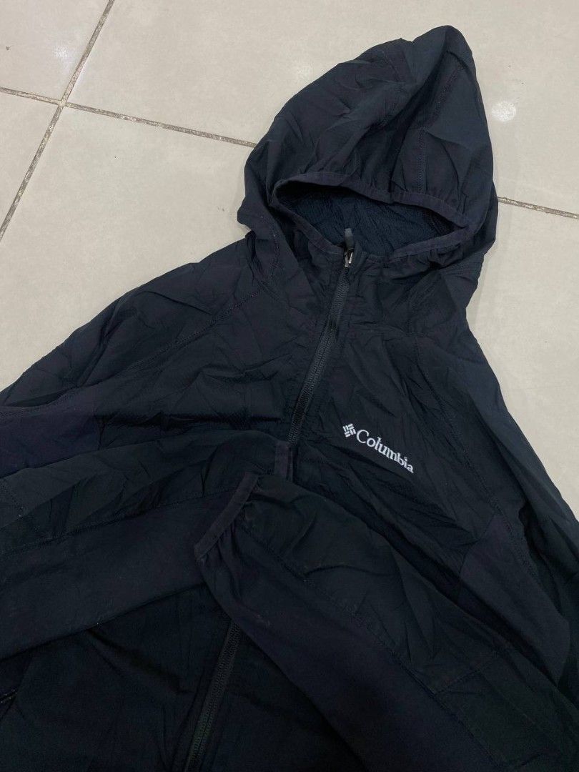 COLUMBIA LIGHT WEIGHT FULL ZIP JACKET (WOMENS) (Category: Coats, Jackets and Outerwear) located in Bacolod City. Submitted by delatinaea25915 (Listing ID 1469177111, Image 3). Description: COLUMBIA LIGHT WEIGHT FULL ZIP JACKET (WOMENS) EXCELLENT CONDITION SIZE: MEDIUM DIMES:18X25 NEED WASH 899+ SF DM 📥 PAYMENT FIRST GCASH PAYMENT LOCATION BACOLOD CITY NEGROS OCCIDENTAL.