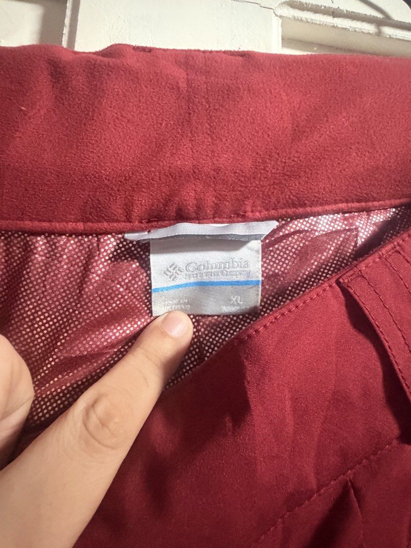 Columbia Red Snow Pants Size XL (Category: Jeans) located in Tagum. Submitted by hachiiing (Listing ID 1469393031, Image 2). Description: - Brand: Columbia - Color: Red - Size: XL - Pockets: Front zip pockets and back pocket with flap closure - Branding: White Columbia logo near the back pocket - Lining: Omni-Tech inner lining with silver reflective dots for warmth 38-40 waist 42 length 12 leg opening.