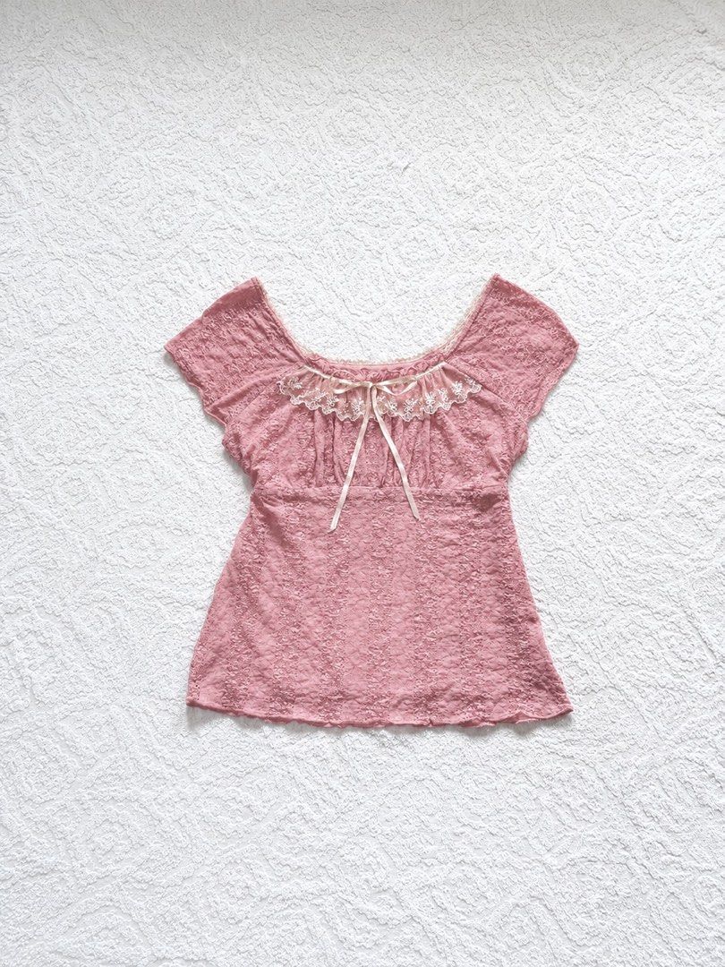 coquette babydoll blouse (Category: Blouses) located in Butuan. Submitted by saloreia (Listing ID 1469290114, Image 1). Description: ── ⟡ ˙💌 ̟ rosewater lace top ‧₊˚ ⋅ dusty pink lace, delicate trims & a little ribbon detail ‧₊˚ ⋅ ┆ ⤿ brand : none ┆ ⤿ size : L–XL* (stretchable) 🪷 condition .ᐟ: 10/10 pm for ww .