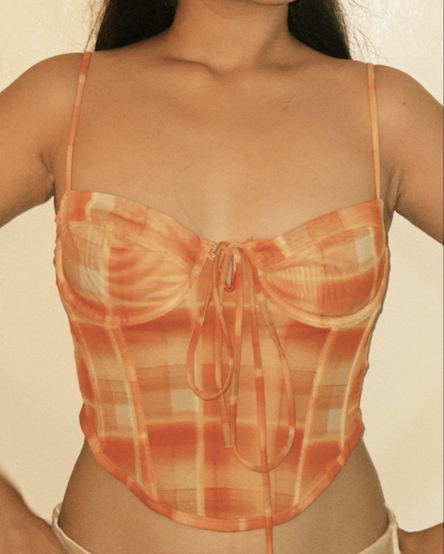 Corset Top (Category: Others Tops) located in Manila. Submitted by silver.rae (Listing ID 1469226803, Image 2). Description: size small in tag, can fit xs..