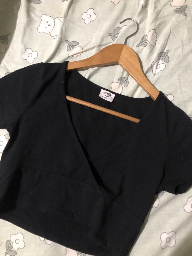 Cotton on crop top (Category: Shirts) located in Balanga. Submitted by itsjuliaden07 (Listing ID 1469344262, Image 2). Description: .