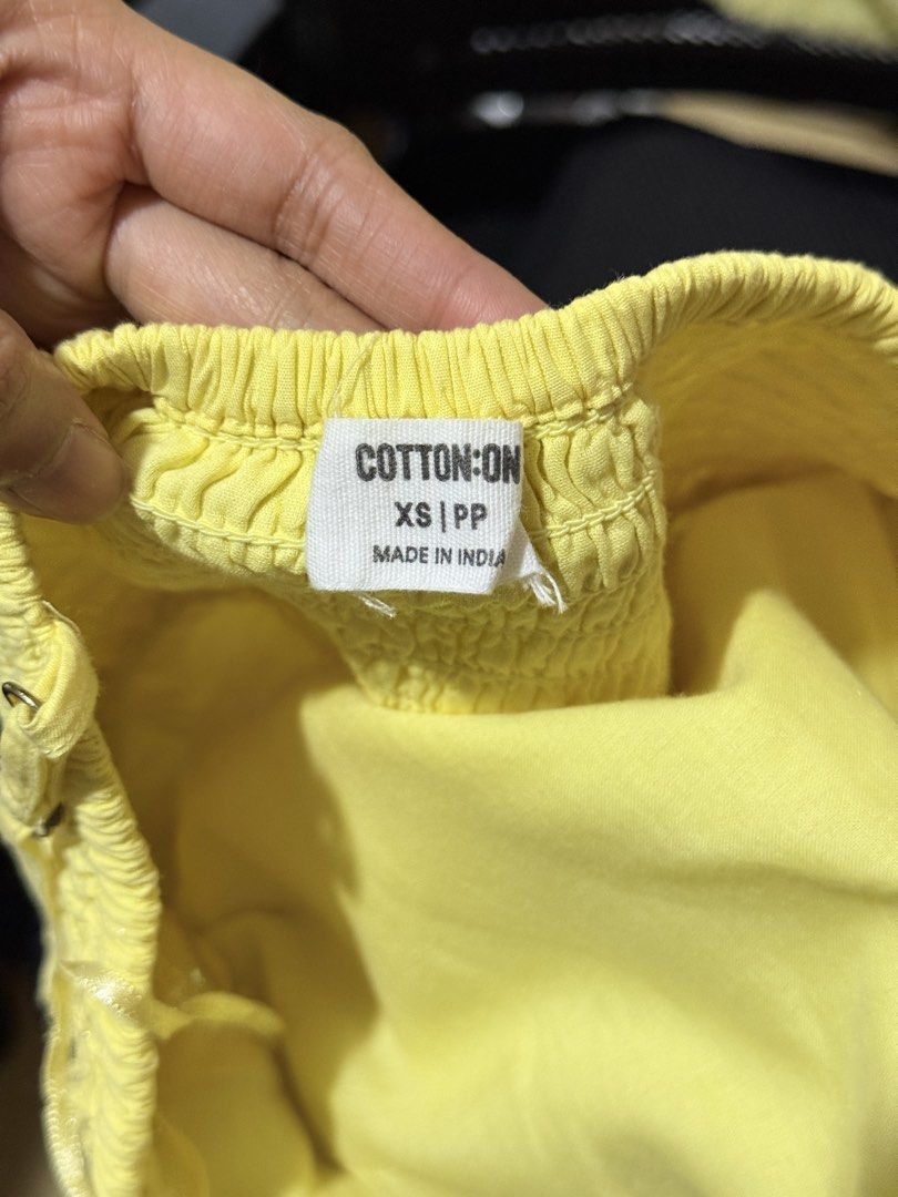 Cotton On Yellow Dress (Category: Dresses) located in Marikina City. Submitted by louvy.r (Listing ID 1469314463, Image 3). Description: Length - 25.5 inches .