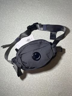 (Category: ) located in . Submitted by headline. (Listing ID 1469326229, Image 1). Description: .