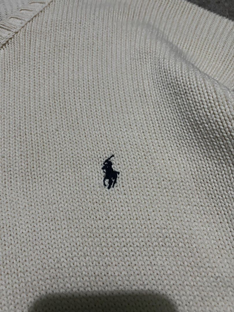cream-colored Polo Ralph Lauren Knitted (Category: Coats, Jackets and Outerwear) located in Mexico. Submitted by iseemiyakee. (Listing ID 1469328037, Image 2). Description: Size Xl 23 width 28.5 length no issue excellent condition .