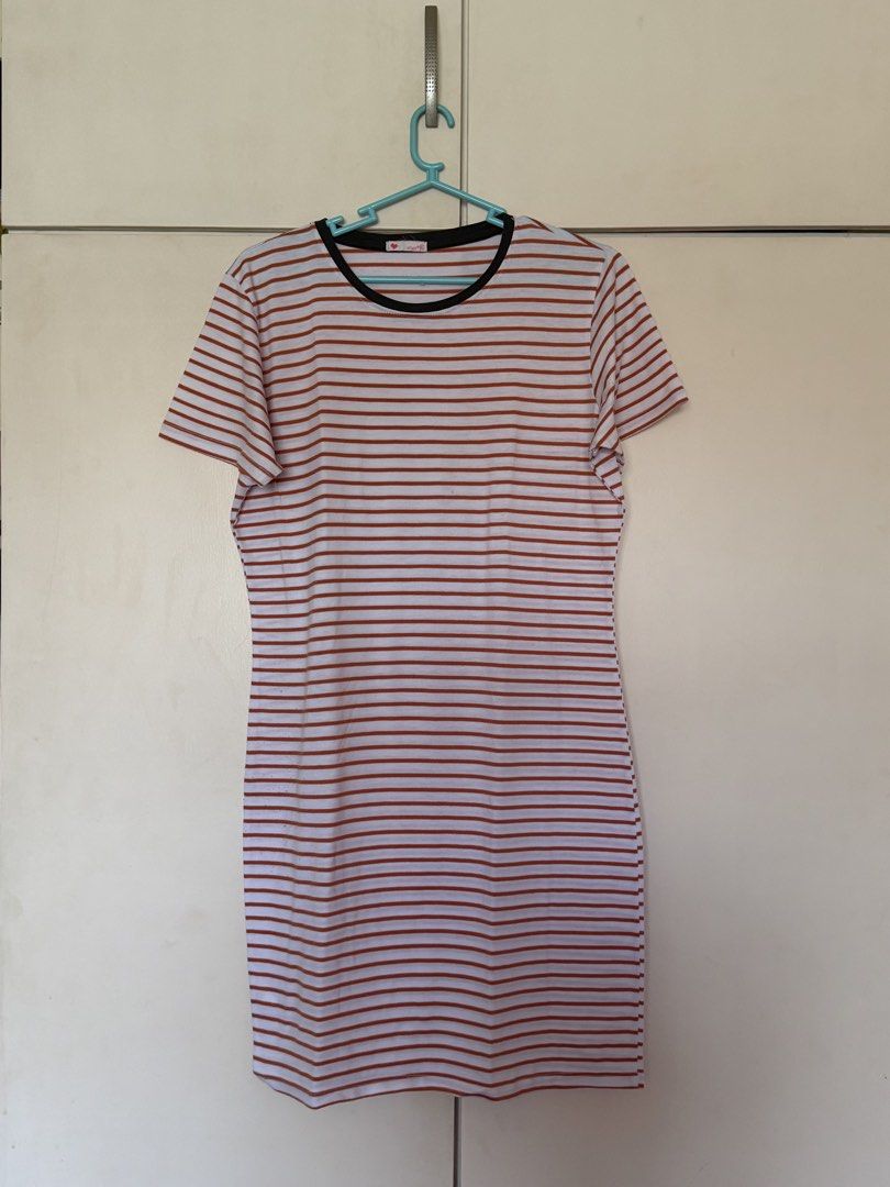 Striped Casual Tshirt Dress (Category: Dresses) located in Paranaque City. Submitted by shopsuey.2021 (Listing ID 1469263139, Image 1). Description: .
