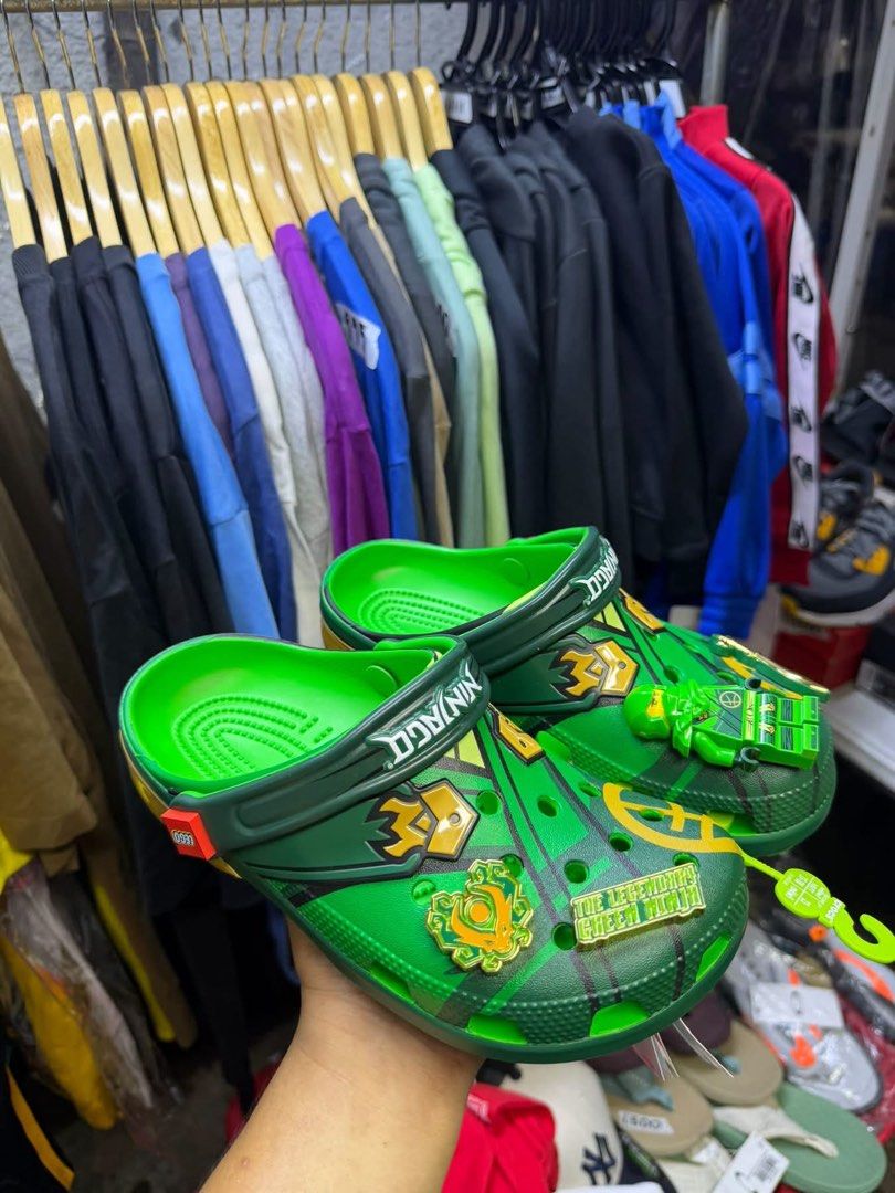 Crocs X Ninjago (Category: Slippers & Slides) located in Manila. Submitted by wtfpatriciooo (Listing ID 1469178200, Image 1). Description: 3,000 pesos only. (5k orig price) Slightly negotiable Brandnew and Legit. Sizes: Mens | 4 | 7 | 9 | Womens | 6 | 9 | 11 | COP and COD nationwide.✅ Pasay City Location.📍.