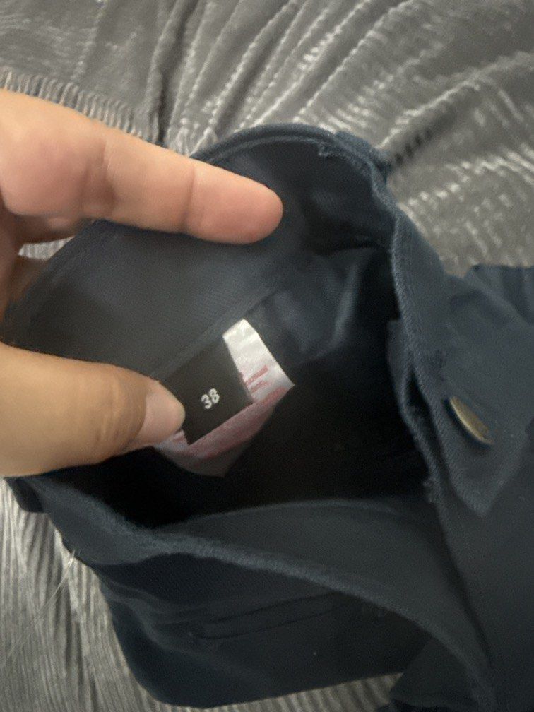 DAKOTA NAVY BLUE SHORTS (Category: Beverages) located in Angeles City. Submitted by migs_font29 (Listing ID 1469257818, Image 3). Description: .