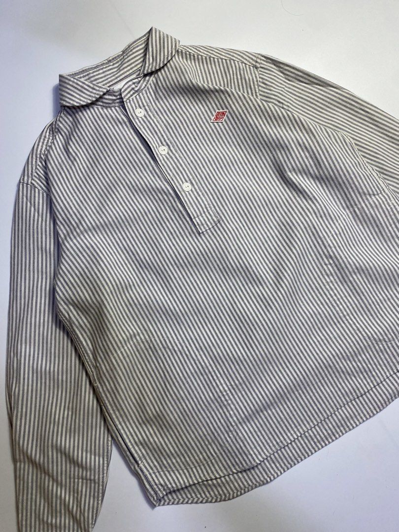 Danton Oxford round-collarr (Category: Tshirts & Polo Shirts ) located in Manila. Submitted by streetw1se.ph (Listing ID 1469206571, Image 2). Description: Danton Oxford Width:21 Length:24-25.5 longback Shoulder:17 Sleeve length:21 Hem:21.5 (Measured in inches) -No major flaws -Good condition .
