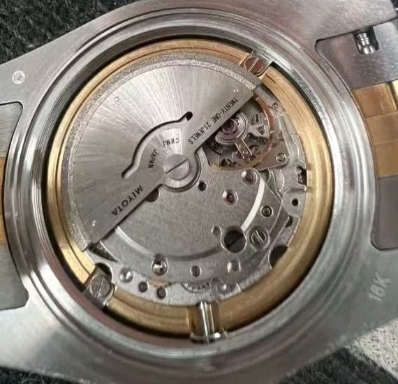 Dayjust41 (Category: Men's Watches) located in Caloocan City. Submitted by luxx_forless (Listing ID 1469197760, Image 3). Description: from Dubai original miyota Japan movement size17 wrist up to 21.w/ 5extra links.