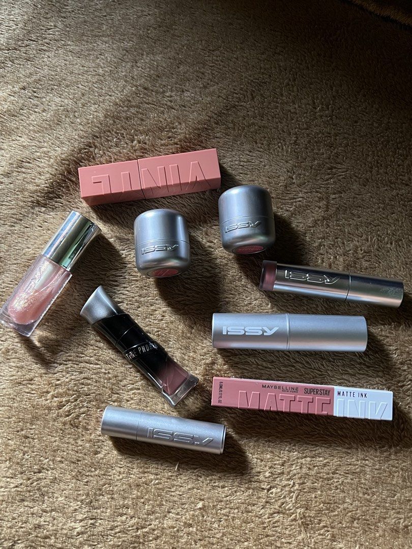 Declutter (Can purchased individually) (Category: Makeup) located in Castillejos. Submitted by syi_lah (Listing ID 1469233735, Image 1). Description: 𐙚 MAKEUP DECLUTTER For take all 1k • Decluttering since hindi na nagagamit • Some are brand new and only swatched • Others are used but still in very good condition • Some still have their boxes 📦 • Can purchase individually (different prices) PRICE LIST/ Shades • ISSY Lip Bullet - Saint | P190 • 