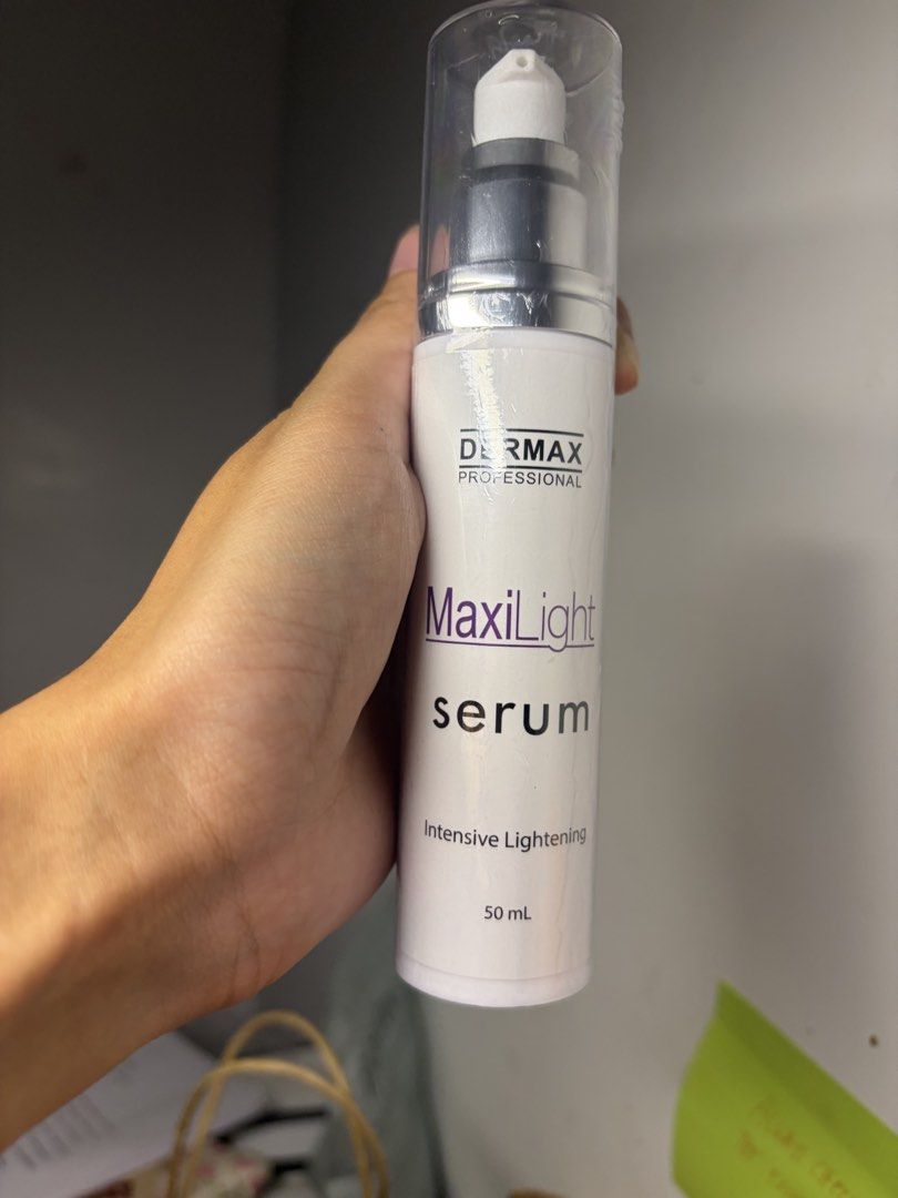 Dermax MaxiLight Serum SkinStation (Category: Body Care) located in Cavite. Submitted by oceandreamer-22 (Listing ID 1469336431, Image 1). Description: Bought this for 1,425. I don’t need it I was just too busy to say no earlier. Selling it for a lower price. I can give until ₱800 if you will get it immediately. Free delivery na if within Dasma, Imus, or Molino. Thank you..