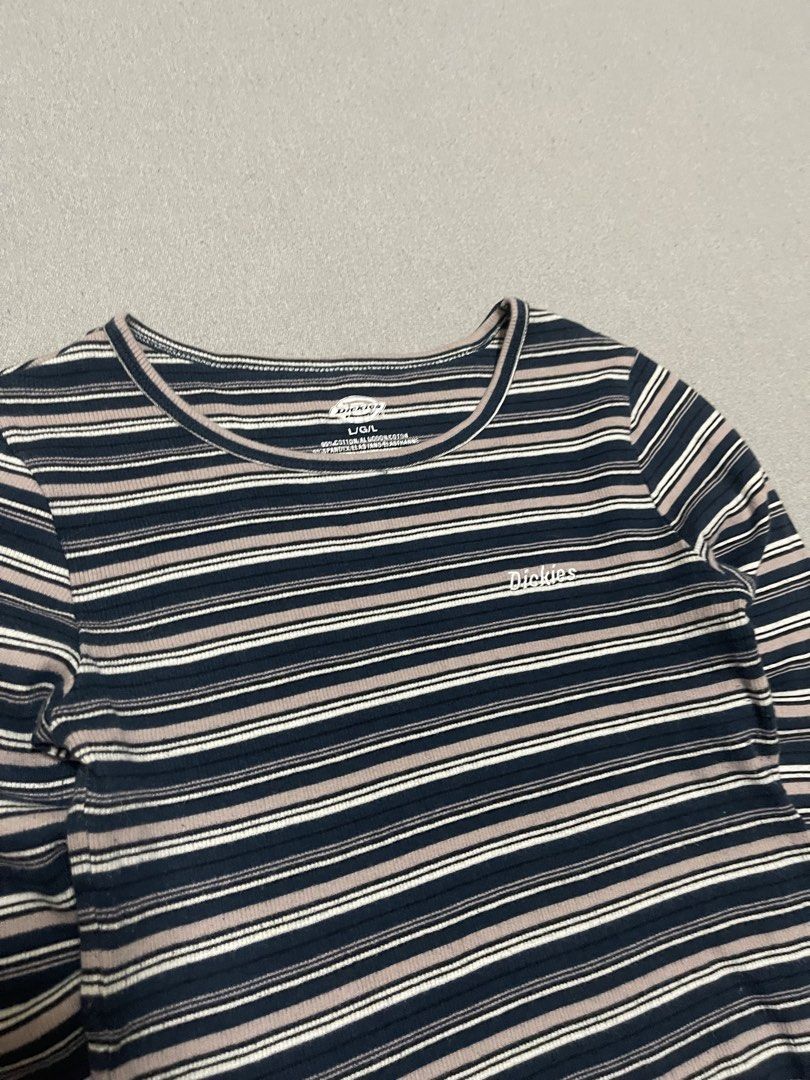 Dickies Embroid Crop Longsleeves (Category: Longsleeves) located in Bulacan. Submitted by sanjisthrift (Listing ID 1469178400, Image 2). Description: Size Large Width 13.5 Length 26.5 Very Good Condition 9/10.