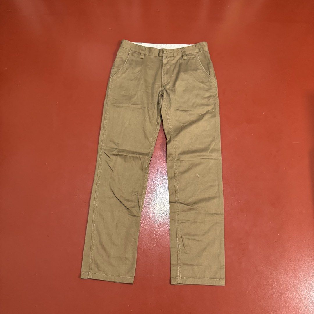 DICKIES JEANS (Category: Jeans) located in Pasig City. Submitted by buzzthrifty (Listing ID 1469334942, Image 1). Description: SIZE 30-32WAIST 38"LENGTH 7.5"HEM EXCELLENT CONDITION .