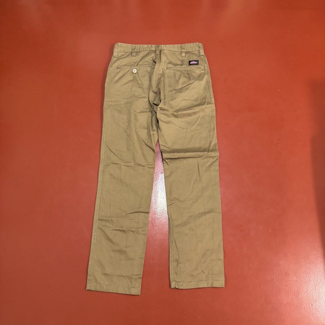 DICKIES JEANS (Category: Jeans) located in Pasig City. Submitted by buzzthrifty (Listing ID 1469334942, Image 2). Description: SIZE 30-32WAIST 38"LENGTH 7.5"HEM EXCELLENT CONDITION .