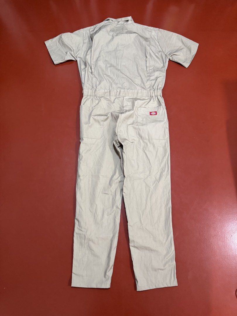 DICKIES OVERALLS WORKWEAR (Category: Activewear) located in Pasig City. Submitted by buzzthrifty (Listing ID 1469333104, Image 2). Description: DIMENSIONS: WIDTH 22" (ARM PIT TO ARM PIT) WAIST 34-36" LENGTH 38" (WAIST TO HEM" OVERALL LENGTH 58" (SHOULDER TO HEM) HEM 7.5" EXCELLENT CONDITION .