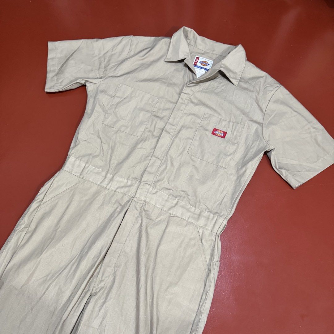DICKIES OVERALLS WORKWEAR (Category: Activewear) located in Pasig City. Submitted by buzzthrifty (Listing ID 1469333104, Image 3). Description: DIMENSIONS: WIDTH 22" (ARM PIT TO ARM PIT) WAIST 34-36" LENGTH 38" (WAIST TO HEM" OVERALL LENGTH 58" (SHOULDER TO HEM) HEM 7.5" EXCELLENT CONDITION .