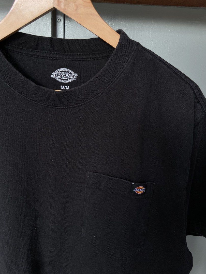 Dickies Pocket Tee (Category: Tshirts & Polo Shirts ) located in Panabo. Submitted by thrifty.red (Listing ID 1469302081, Image 2). Description: width:20.5 length:29 9/10 cr .