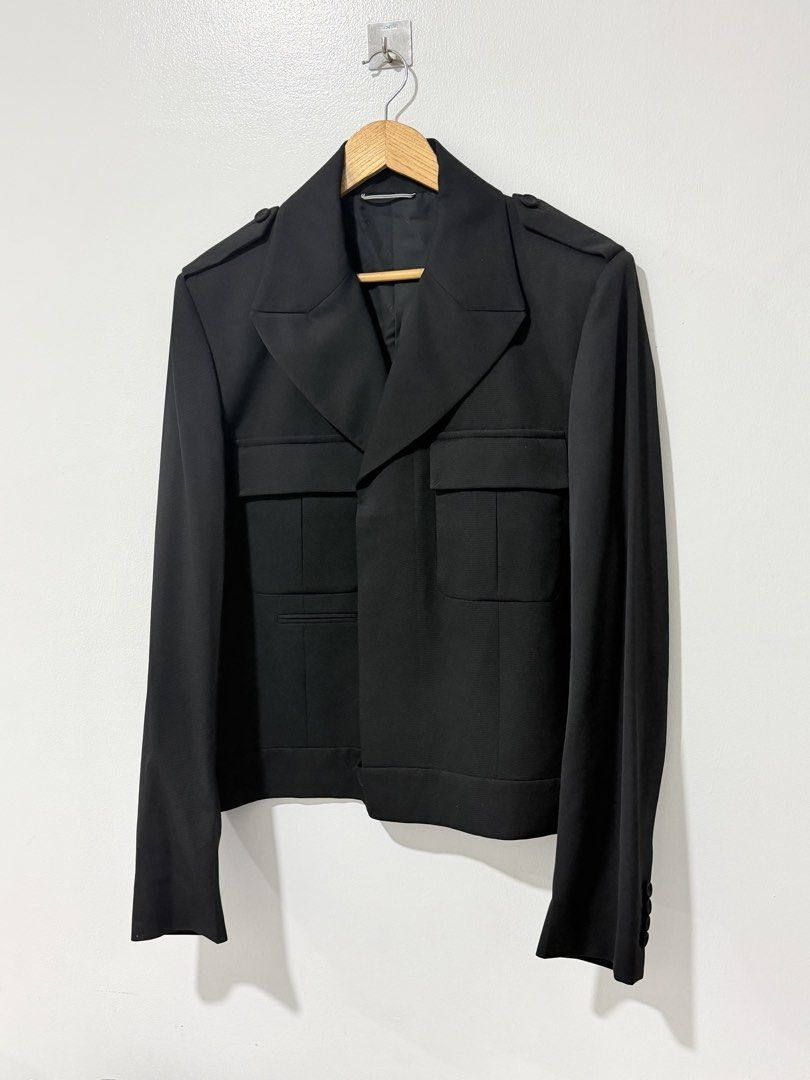 Dior (Category: Coats, Jackets and Outerwear) located in Valenzuela. Submitted by wytepicks (Listing ID 1469180974, Image 2). Description: Dior FW21 Size 52 Authentic .