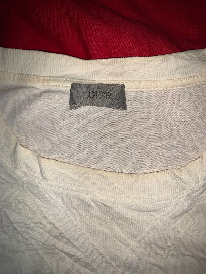 Dior (Category: Luxury Apparel) located in Molave. Submitted by christianc13573 (Listing ID 1469210050, Image 3). Description: VeryGood to Excellent Condition Color rate: 9.5/10 Need Wash .
