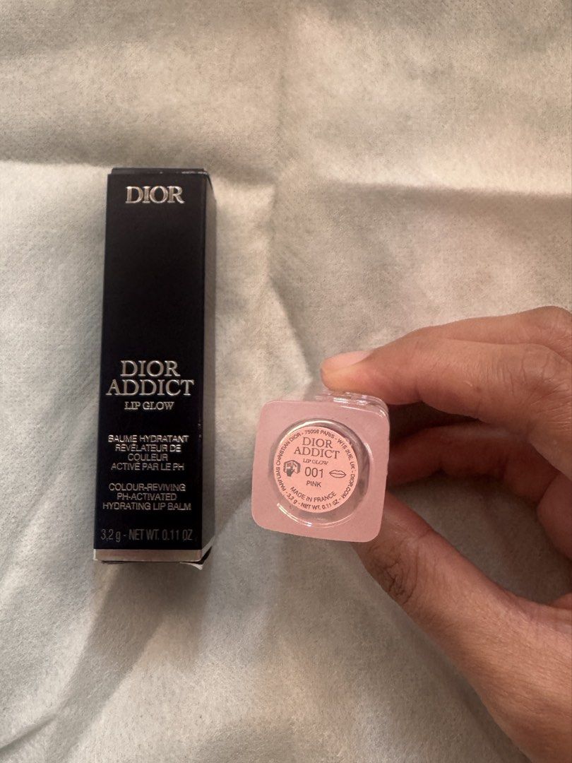 Dior Addict Lip Glow 001 Pink (Category: Makeup) located in Quezon City. Submitted by somedaze (Listing ID 1469393274, Image 2). Description: 🪩 PLEASE READ EVERYTHING FIRST 🪩 Dior Addict Lip Glow Shade: 001 Pink Size: Net weight 3.2g / 0.11 oz Condition: Brand new and unused, with embossed CD logo Packaging: Includes original black outer box 100% authentic PAYMENT: GCASH ONLY.