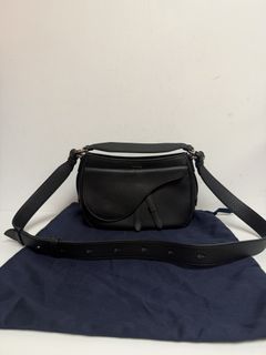 （分類：）位於 。 由 luxurybag_station 提交（商品編號 1469338417，圖片 1）。簡介： 。