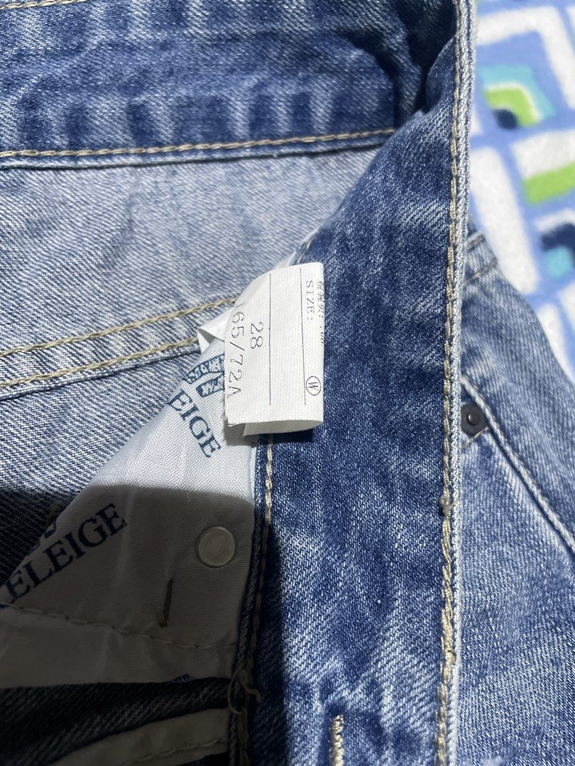 Distressed Denim Shorts Raw Hem Size 28 (Category: Shorts) located in Manila. Submitted by sapsari (Listing ID 1469301092, Image 2). Description: - Style: Blue denim shorts, not stretchable. - Size: Tagged Size 28 (fits 165/72A) - flaw: small stain see last pic.