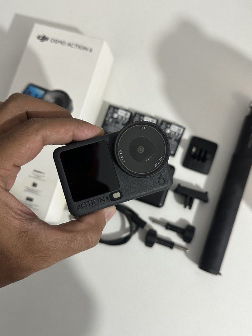 DJI Osmo Action 6 Adventure Combo (Category: Video Cameras) located in Taytay. Submitted by jc.cruz03 (Listing ID 1469234673, Image 3). Description: - DJI Osmo Action 6 Adventure Combo - Includes camera and original box - 3 batteries with charging case - 1.5m extension rod included - Quick release mount adapter & curved adhesive mount - Two mounting screws and USB-C cable - Ready to use, all items complete 25k nalang Taytay Rizal.