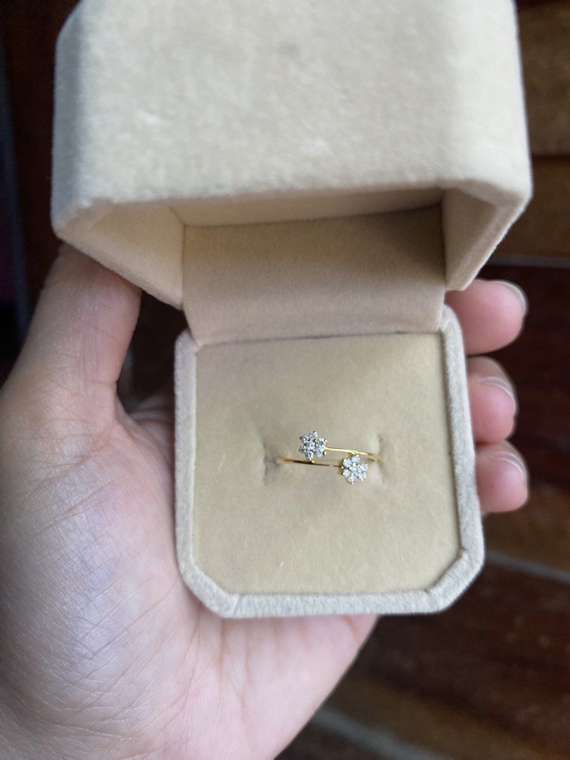 Double Rositas Ring w/ Diamonds (Category: Rings) located in Manila. Submitted by jen_abon (Listing ID 1469192963, Image 2). Description: 💎 18K / 1.0 grams / Size 5 / Natural Diamonds 💎 No certificate 💎 Pawnable.