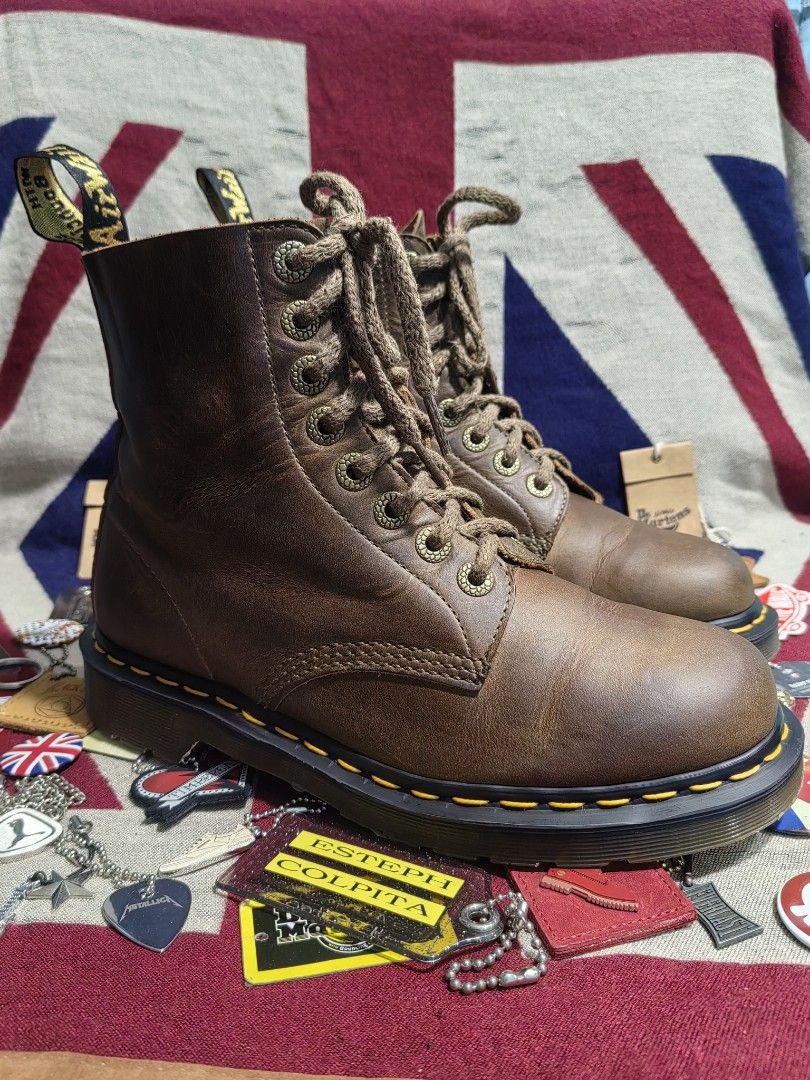 DR. MARTENS 1460 PASCAL MIE (Category: Boots) located in Baguio. Submitted by curated_luxe_brandeds (Listing ID 1469195857, Image 1). Description: DR. MARTENS 1460 PASCAL MADE IN ENGLAND WITH HORWEEN LEATHER GUARANTEED AUTHENTIC UK 7 US 8 MENS EUR 41 PHP 6580+SF SEE PICS FOR DETAILS EXCELLENT CONDITION COLOR MAY VARY DUE TO LIGHTING MOP BDO /GCASH NO COD /COP PHYSICAL STORE :STALL 324A THIRD FLOOR SKYWORLD SESSION ROAD BAGUIO CITY FB PAGE /CAROUS