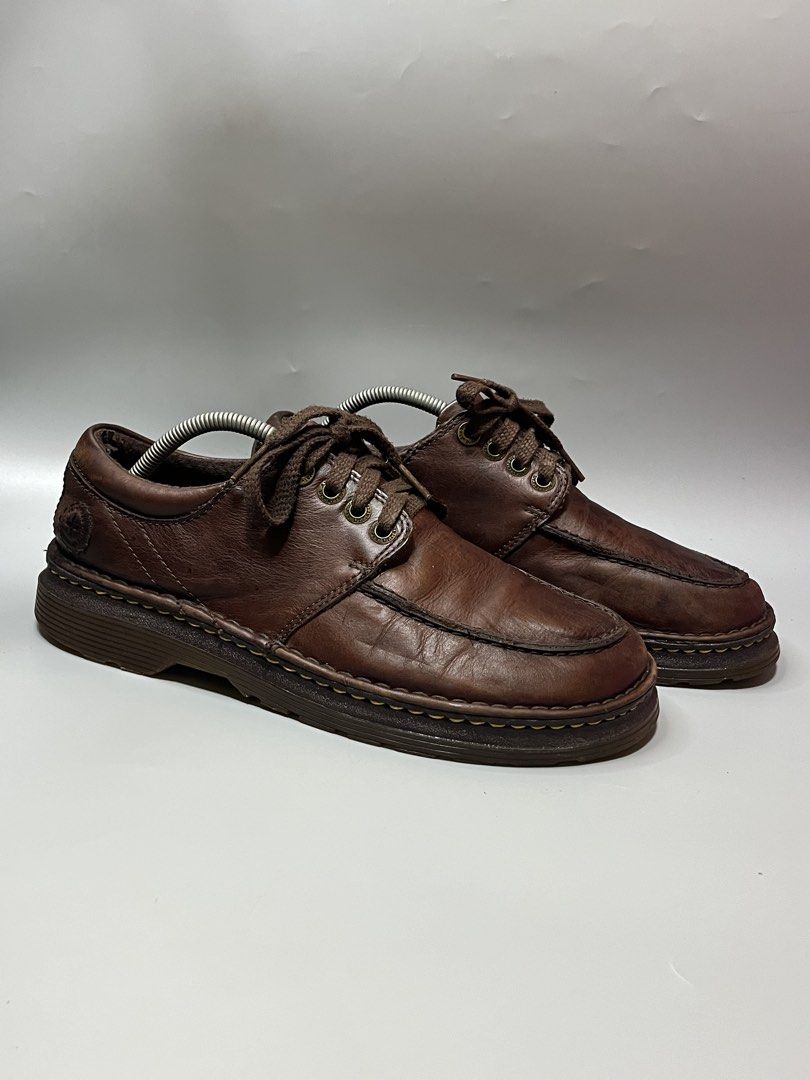 Dr. Martens low-top shoes, (Category: Casual Shoes) located in Lala. Submitted by adrian.885 (Listing ID 1469206575, Image 1). Description: Dr. Martens low-top shoes, IN GOOD CONDITION MINIMAL SOCK LINES ISSUE OPEN FOT RESERVATION .