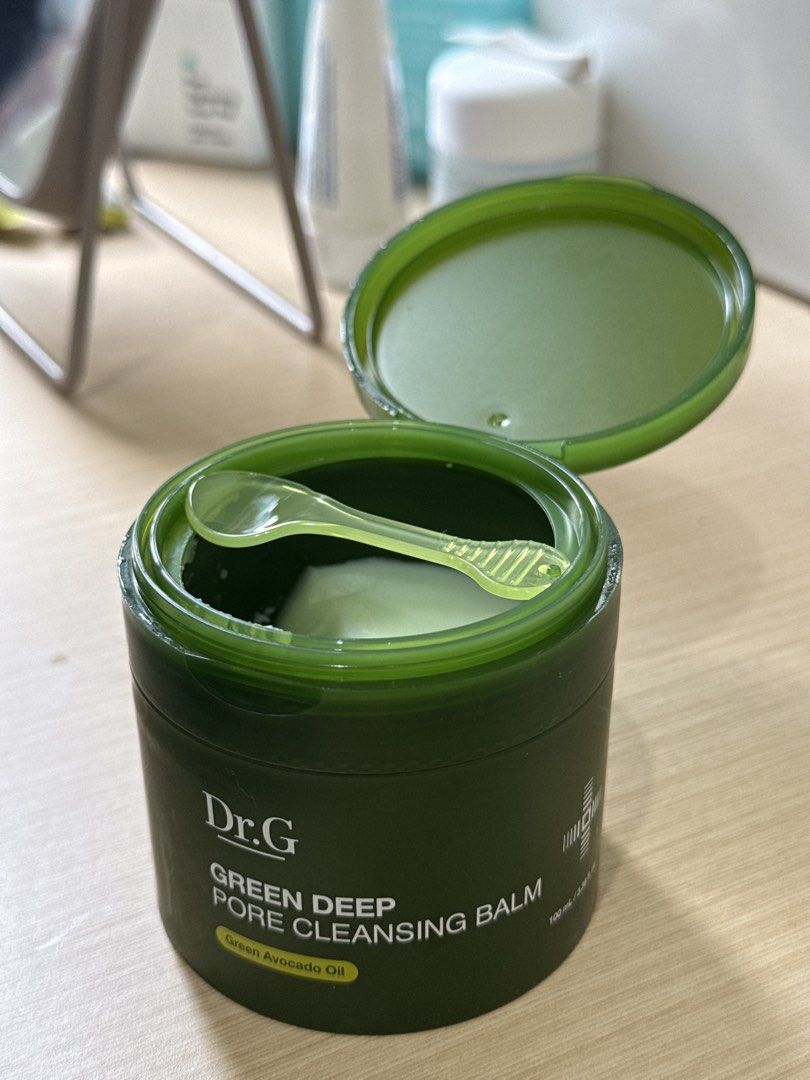 Dr.G Green Deep Pore Cleansing Balm 100ml (Category: Face Care) located in Mandaluyong City. Submitted by hannaisdecluttering (Listing ID 1469225008, Image 1). Description: - Product: Dr.G Green Deep Pore Cleansing Balm - Size: 100ml jar - Condition: Gently used, lots of product left - Key Ingredient: Green avocado oil for deep pore cleansing - Inclusions: Original little spatula included - Expiry Date: April 21, 2029 (stamped on bottom).