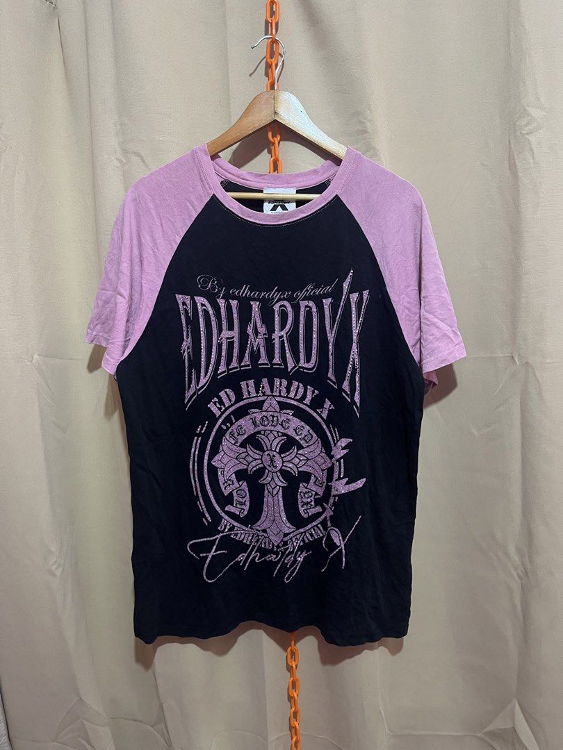 ED HARDY (Category: Tshirts & Polo Shirts ) located in Ipil. Submitted by cris_1999_fire (Listing ID 1469195230, Image 1). Description: Ed hardy Width:21 Length:29 No issue Excellent.
