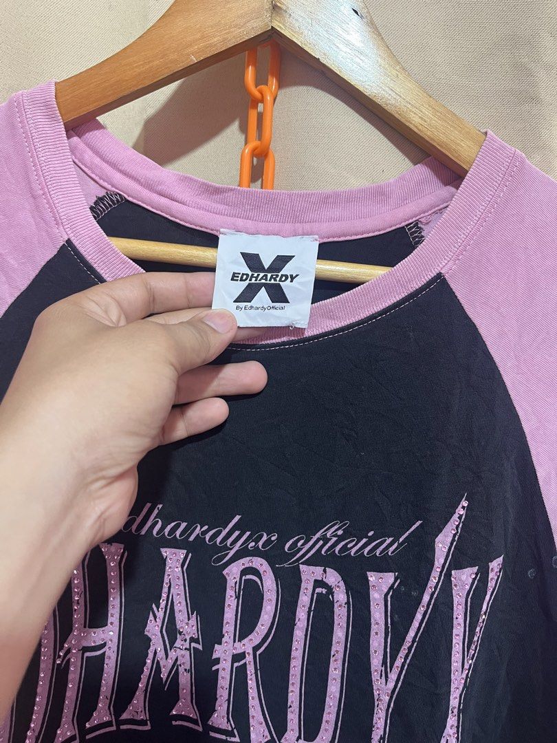 ED HARDY (Category: Tshirts & Polo Shirts ) located in Ipil. Submitted by cris_1999_fire (Listing ID 1469195230, Image 3). Description: Ed hardy Width:21 Length:29 No issue Excellent.
