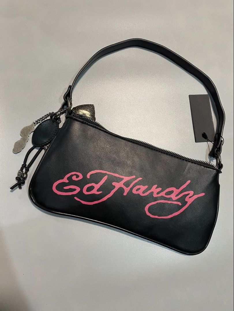 Ed Hardy Dead or Alive Shoulder Bag (Category: Shoulder Bags) located in Manila. Submitted by retrogang (Listing ID 1469301947, Image 2). Description: Guaranteed Authentic .