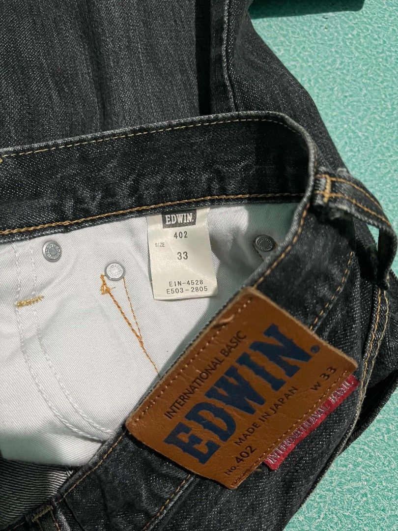 Edwin International Basic (Category: Jeans) located in Makati City. Submitted by its_tim (Listing ID 1469316850, Image 3). Description: Size-33 Length -41 Leg opening-11 Hem-8.5 No issue.