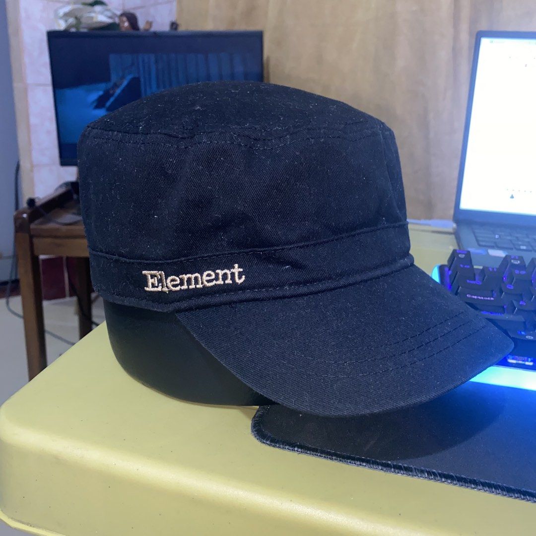 ELEMENT BLACK CAP (Category: Caps & Hats) located in Quezon. Submitted by ejay.thrift.clothes (Listing ID 1469339408, Image 1). Description: FREE SHIPPING ONE SIZE FITS ALL NO ISSUE COLOR RATE: 10/10 AS NEW CONDITION FRESHLY WASHED READY TO WEAR # 434.