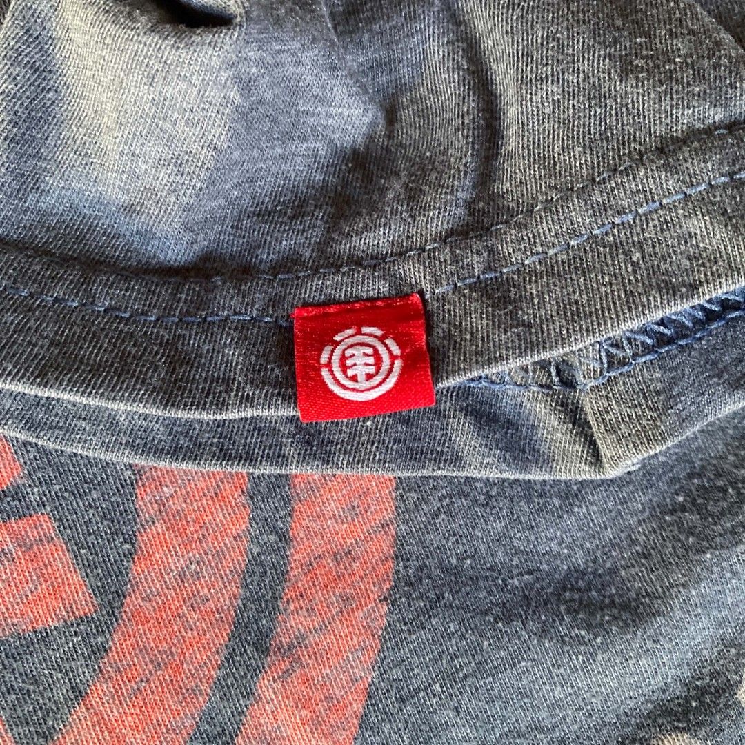 Element skateboard tee (Category: Activewear) located in Bulacan. Submitted by ajinn_ (Listing ID 1469365895, Image 3). Description: no issue.