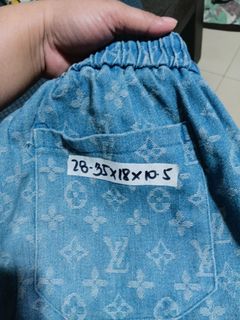 (Category: ) located in . Submitted by AnahThrift (Listing ID 1469334688, Image 1). Description: .