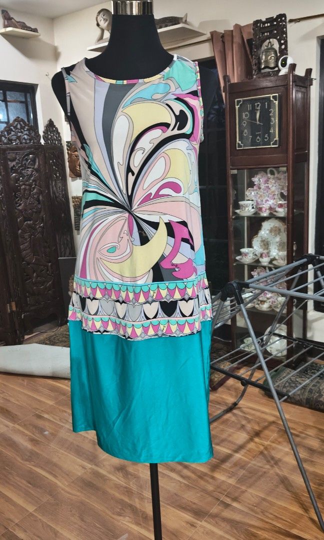 Emilio Pucci (Category: Dresses) located in Cebu City. Submitted by ayeenr (Listing ID 1469210803, Image 2). Description: .