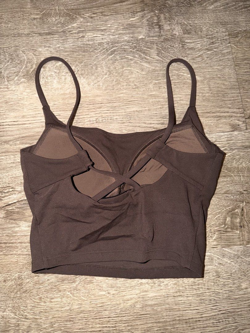 Espresso Yoga Top (Category: Activewear) located in Quezon City. Submitted by jrlcloset (Listing ID 1469281099, Image 2). Description: Negotiable Padded Size refer to the photo above Decluttering .