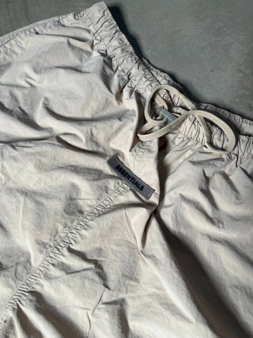 Essentials nylon short (Category: Shorts) located in Polangui. Submitted by jamessaintlaurent (Listing ID 1469192751, Image 3). Description: W:32-36 L: 18 minimal issue check pic still in good condition.