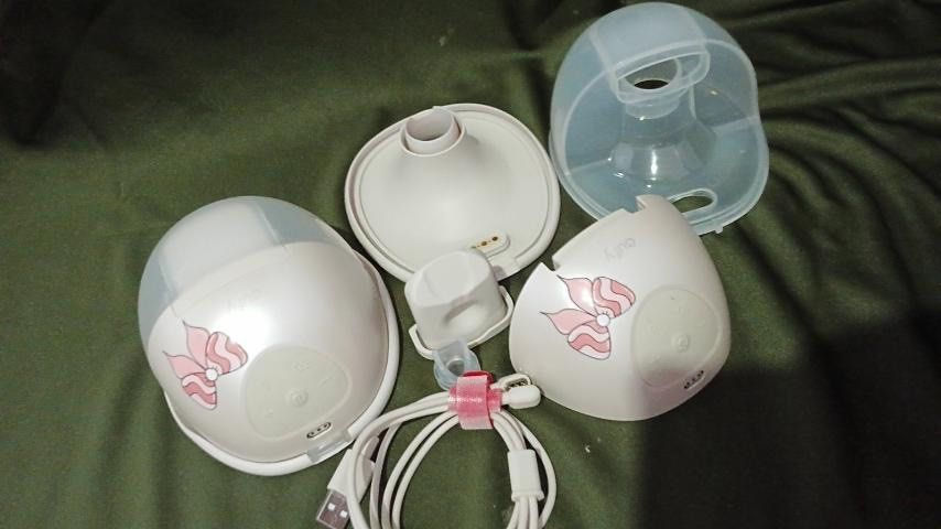 eufy s1 wearable pumps (Category: Breastfeeding & Bottle Feeding) located in Manila. Submitted by mommyof6 (Listing ID 1469319612, Image 2). Description: used for approx 4mos motor suction and heat still all good with signs of use lang sa cups po still can do the job no more warranty inclusions as posted my box pa yata ako not so sure pwede rin ako bigay generic inserts weaning na talaga.