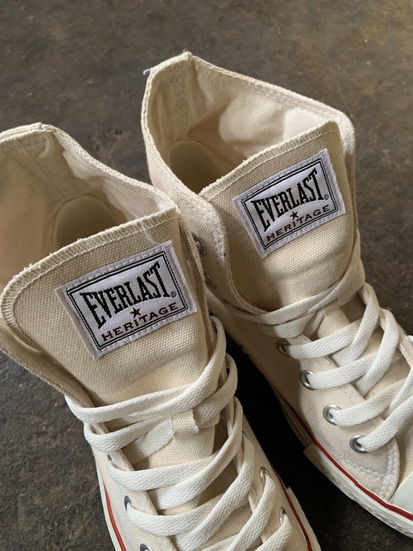 everlast high cut shoes (Category: Sneakers) located in Manila. Submitted by _blessmeo (Listing ID 1469254470, Image 2). Description: 39.5 on fit / 24cm alm new condition with embroid logo has a minor stain no major flaws! .
