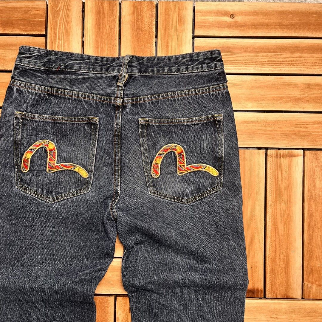 EVISU DENIM PANTS (Category: Jeans) located in Floridablanca. Submitted by d_elevated (Listing ID 1469245328, Image 3). Description: .